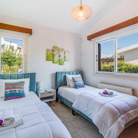 Villa Savoya Sunrise By Ezoria Villas Coral Bay Exteriér fotografie