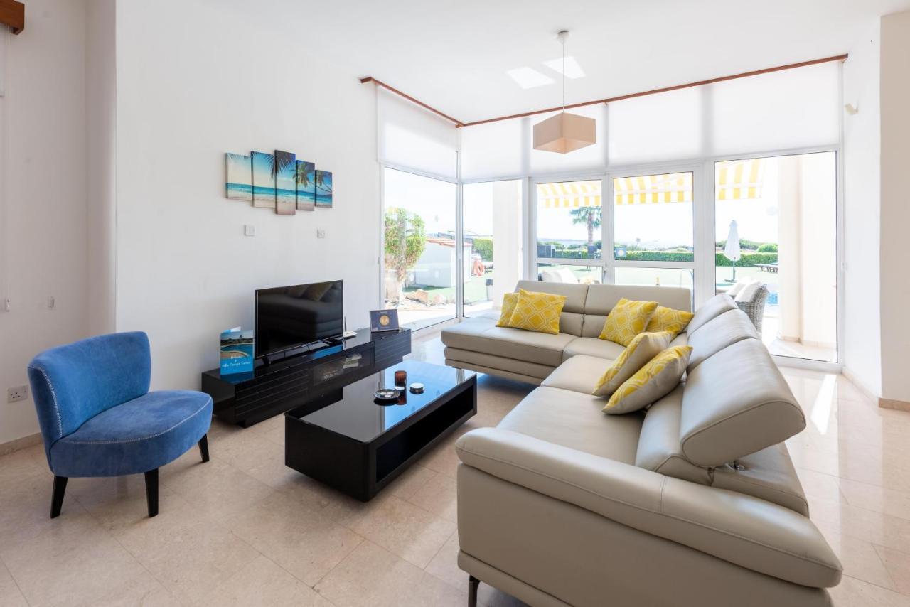 Villa Savoya Sunrise By Ezoria Villas Coral Bay Exteriér fotografie