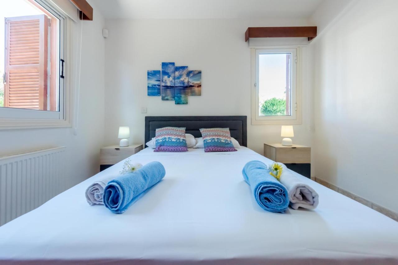 Villa Savoya Sunrise By Ezoria Villas Coral Bay Exteriér fotografie