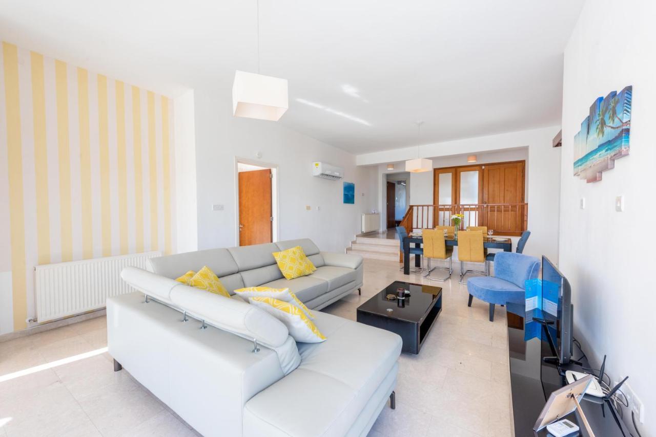 Villa Savoya Sunrise By Ezoria Villas Coral Bay Exteriér fotografie